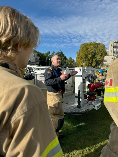 Fire Ladder Truck Visit with Edmonton Fire - Level 2